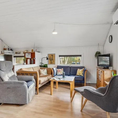 Semesterbostad Awesome In With Kitchen *